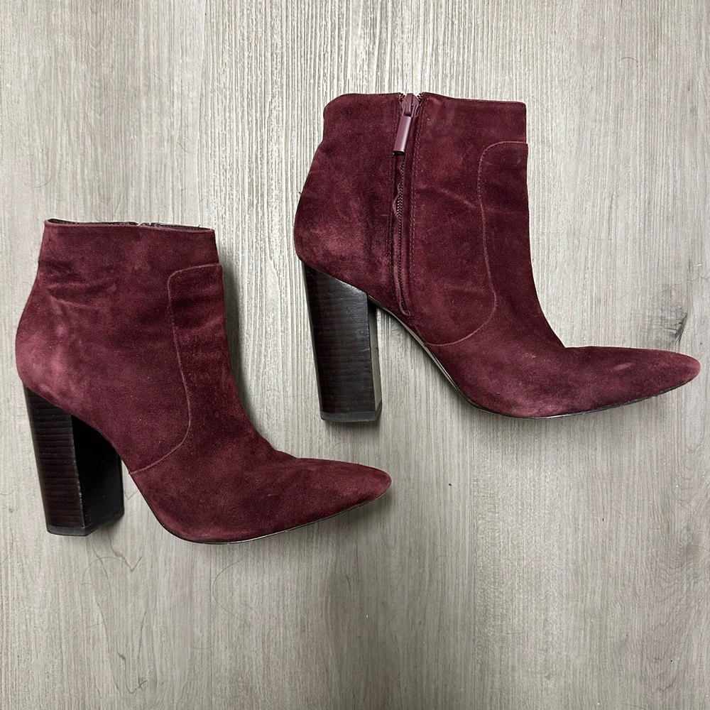 Pour La Victoire Kristy Bordeaux Suede Heeled Ankle Boots 8.5